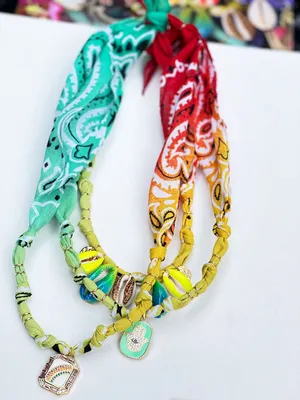Collier "LIORA"